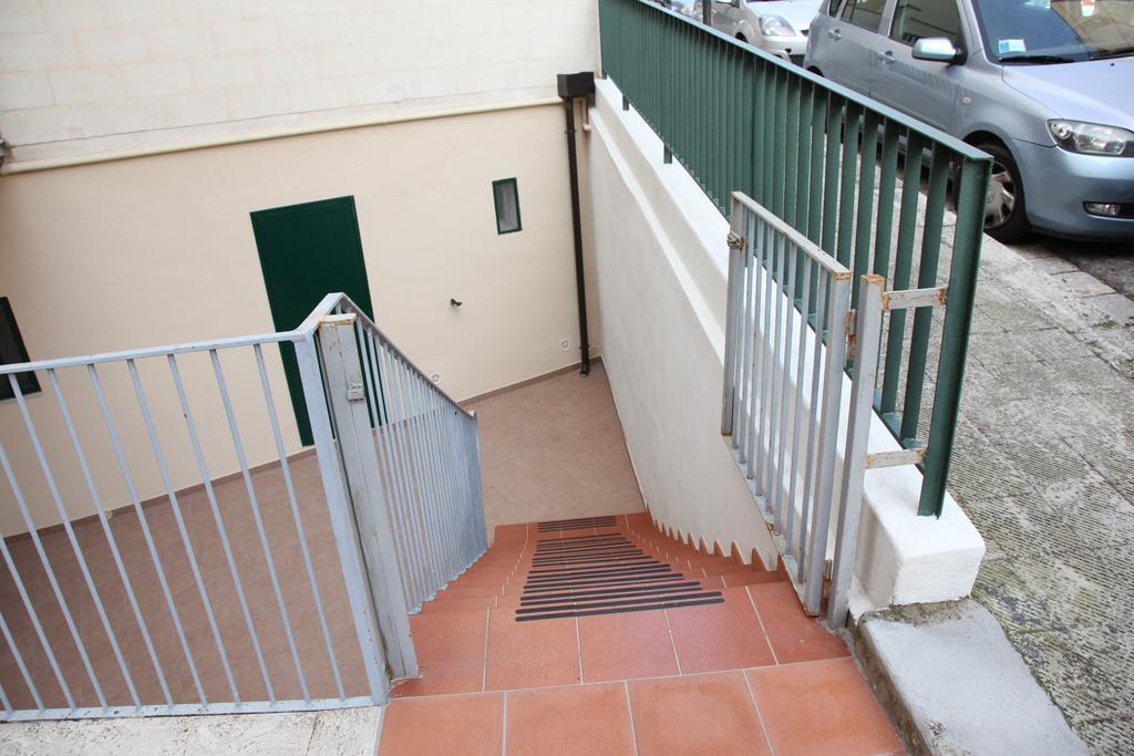 In Centro Holiday Home Матера Экстерьер фото